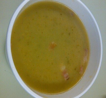 Spruitjes soep met spekjes